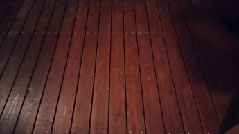 1階　露天風呂付客室　デッキ