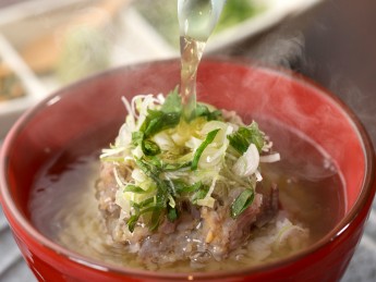 お料理をご案内します！