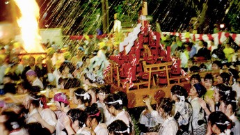 湯かけ祭り